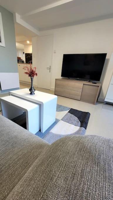 Appart 2 Chambres Avec Exterieur Cherbourg-en-Cotentin Exteriör bild